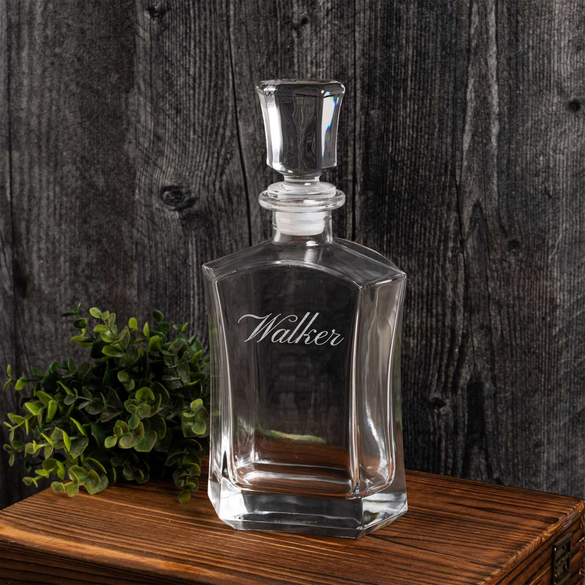 The Capitol 24oz Personalized Whiskey Decanter